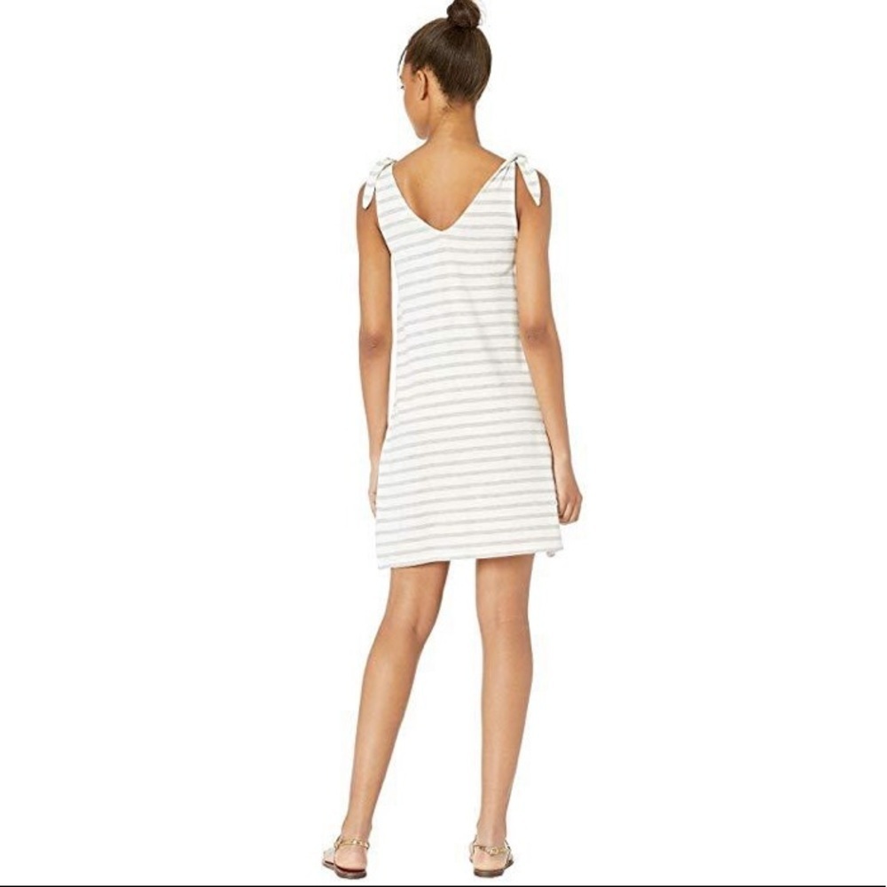 Cupcakes and Cashmere Regina Dress Ivory/Gray NWT‎ - Picture 3 of 7